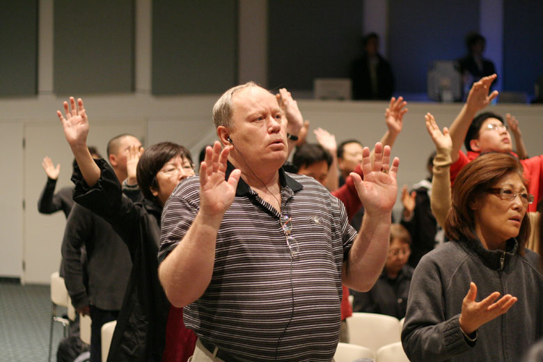 041109-bless (30).jpg